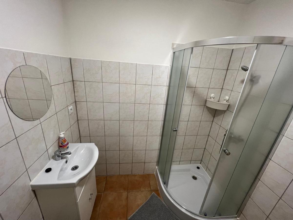 Jó minőségű lakások kiváló közlekedés mellett Apartamento Budapest Exterior foto